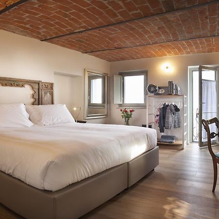 Borgese Camere e Suites Neive Exterior foto